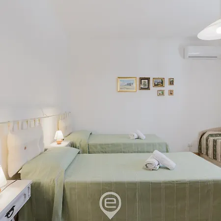 Estay - L'angolo Blu *