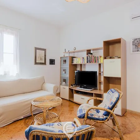 L'angolo Blu بوتزو ايدو